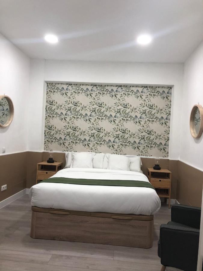 Hola Rooms Madrid Bagian luar foto