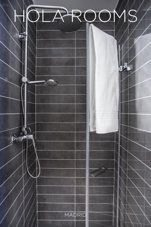 Hola Rooms Madrid Bagian luar foto