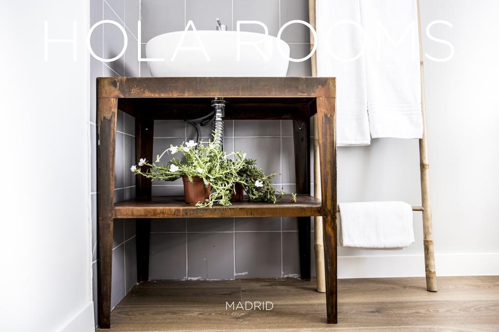 Hola Rooms Madrid Bagian luar foto