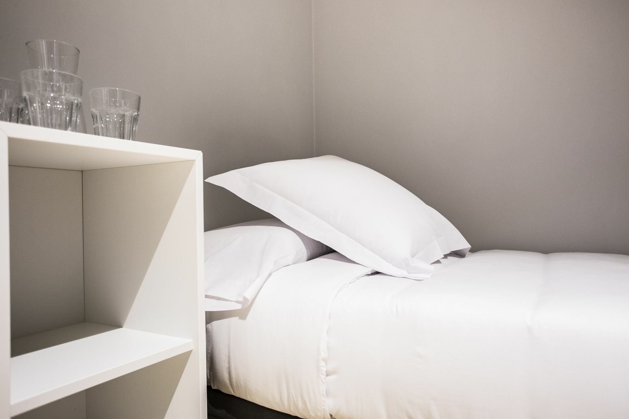 Hola Rooms Madrid Bagian luar foto