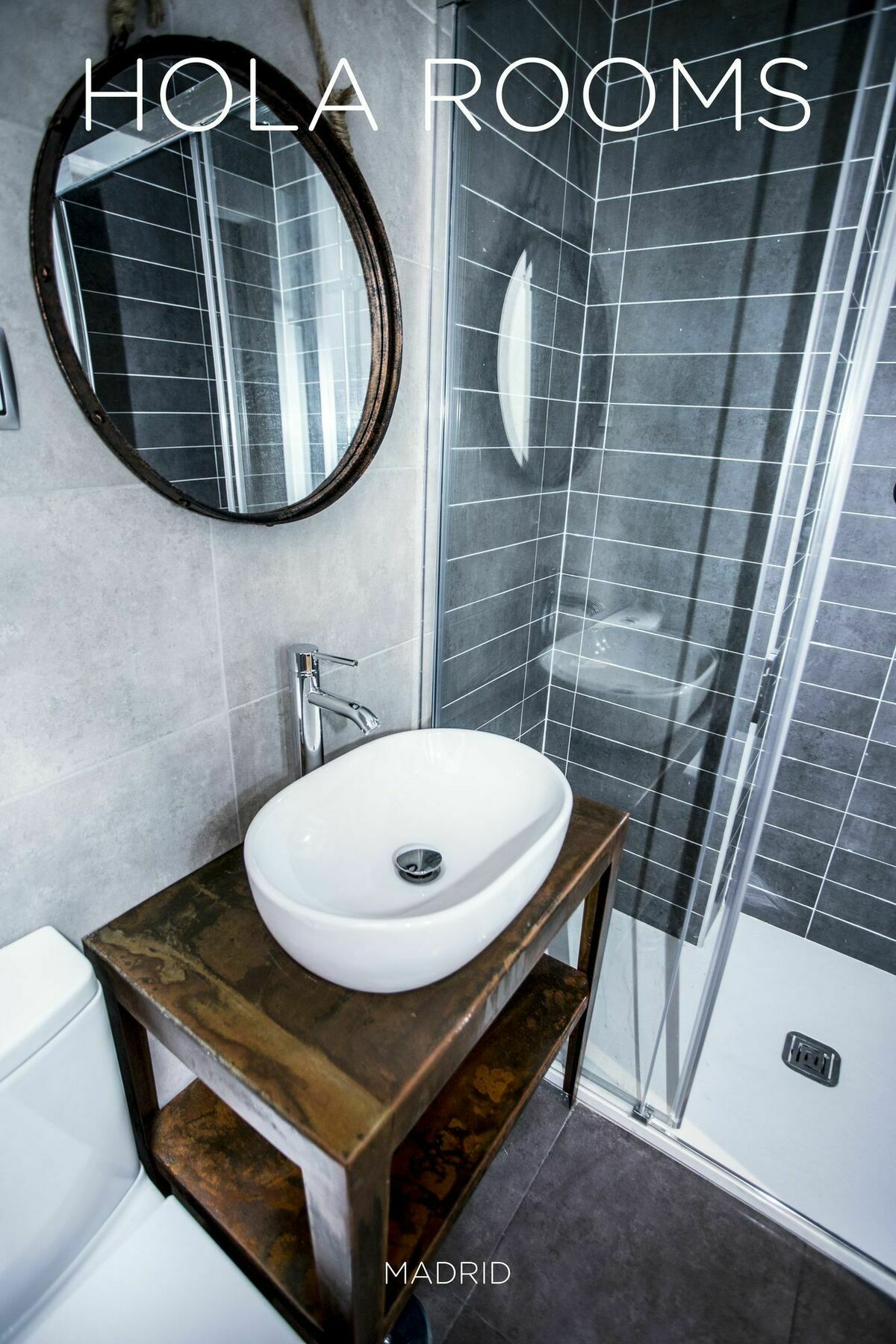 Hola Rooms Madrid Bagian luar foto